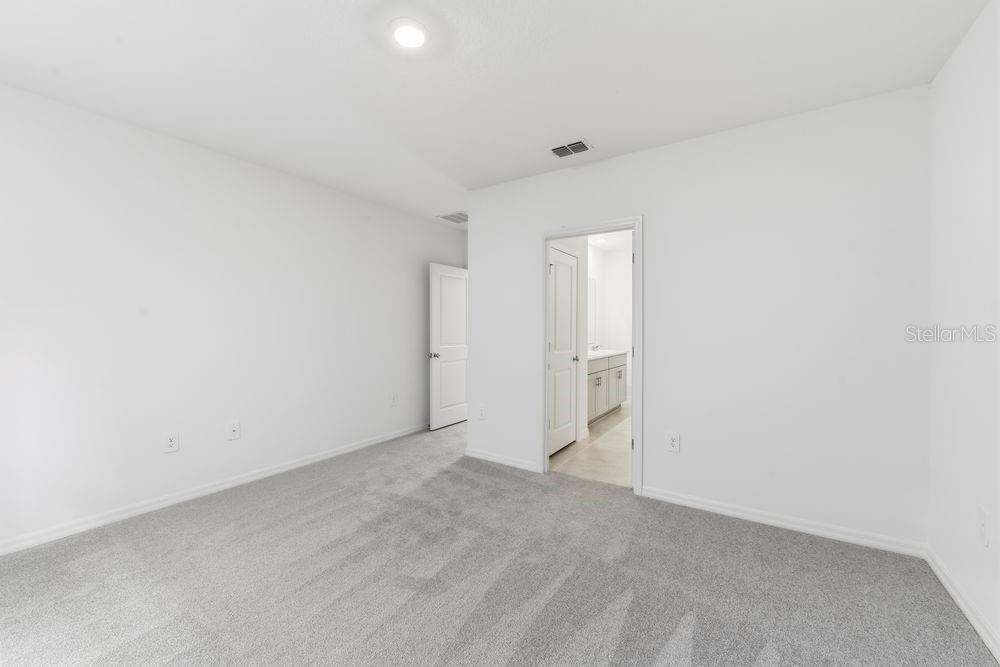 13231 Commons Avenue Parrish, FL 34219 - Photo 14 of 40 a view of an empty room