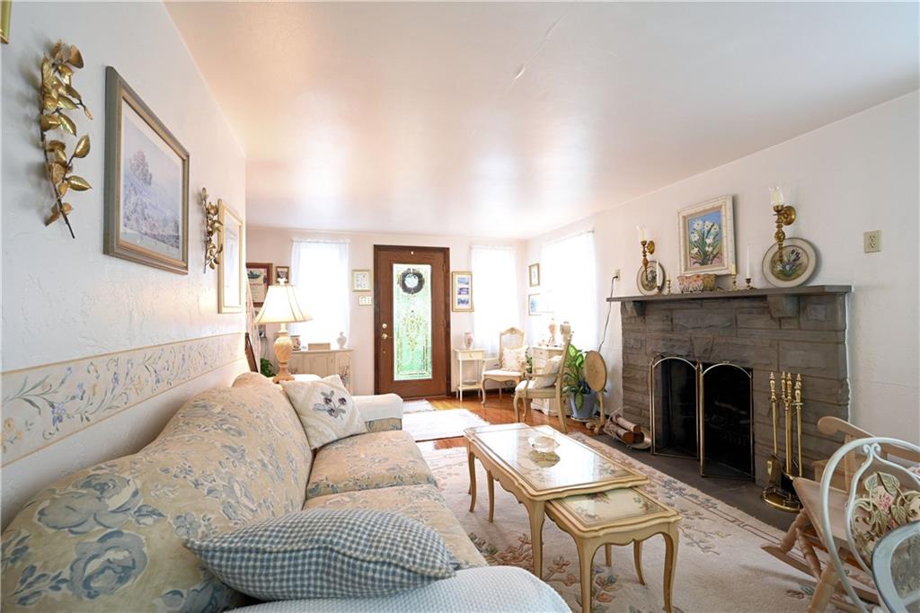 310 Washington Road Pittsburgh, PA 15221 - Photo 5 of 25 Gallery Image 5