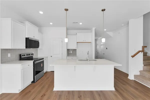 $232,900 | 413 Belgrove Way, Easley, SC 29640