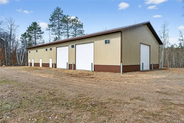 $679,150 | N7891 Hilly Lane, Spooner, WI 54801