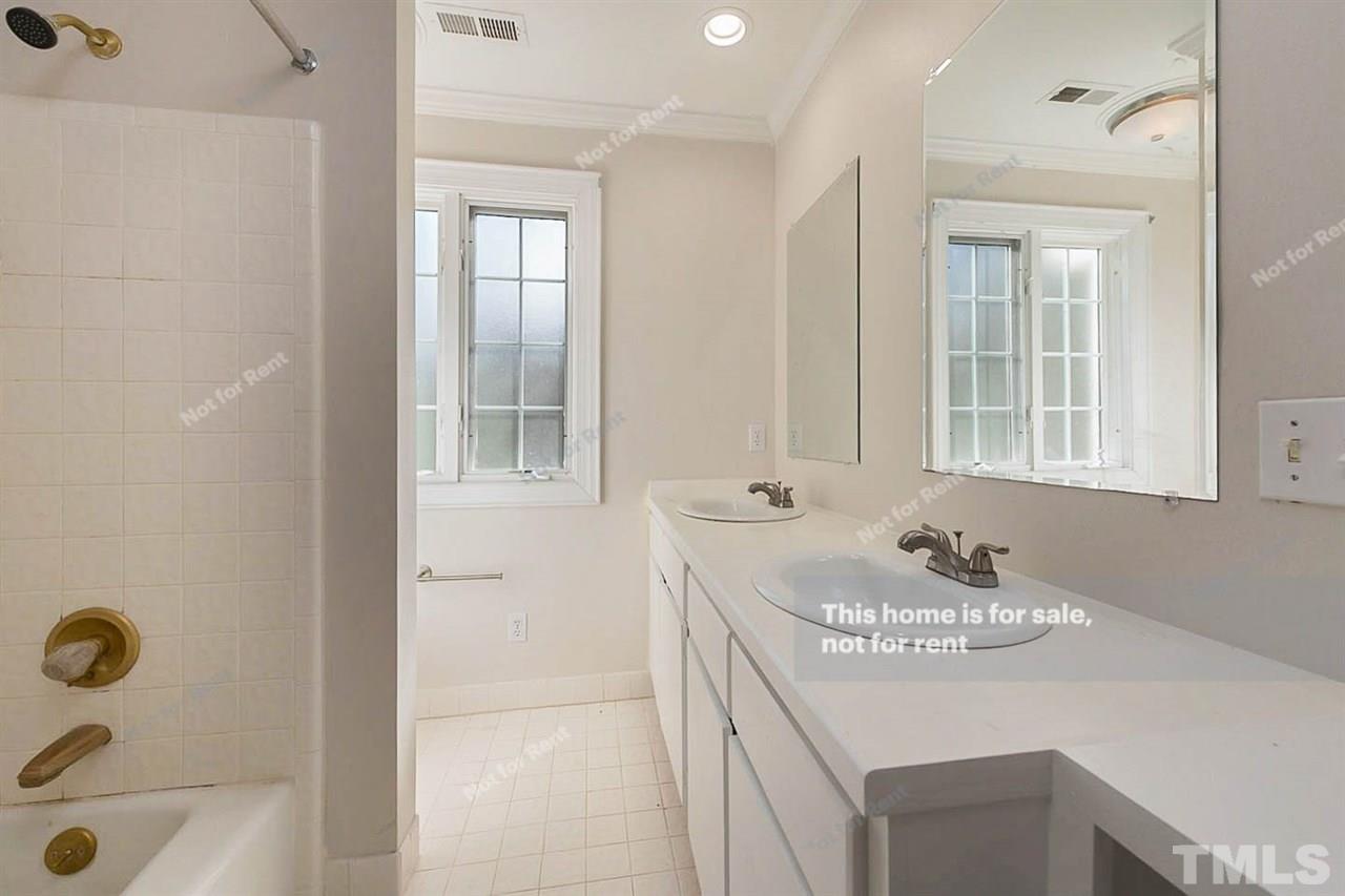 625 Downpatrick Lane Raleigh, NC 27615 - Photo 22 of 28