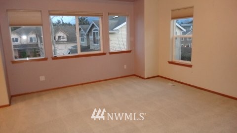21125 37th Avenue Southeast Bothell, WA 98021 - Photo 3 of 10
