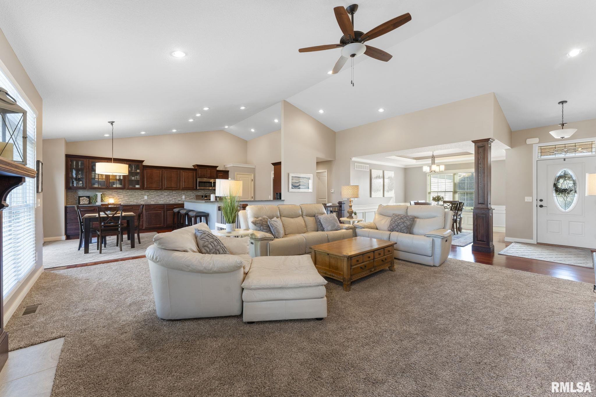 5814 Emily Road Bettendorf, IA 52722 - Photo 12 of 25 Gallery Image 12