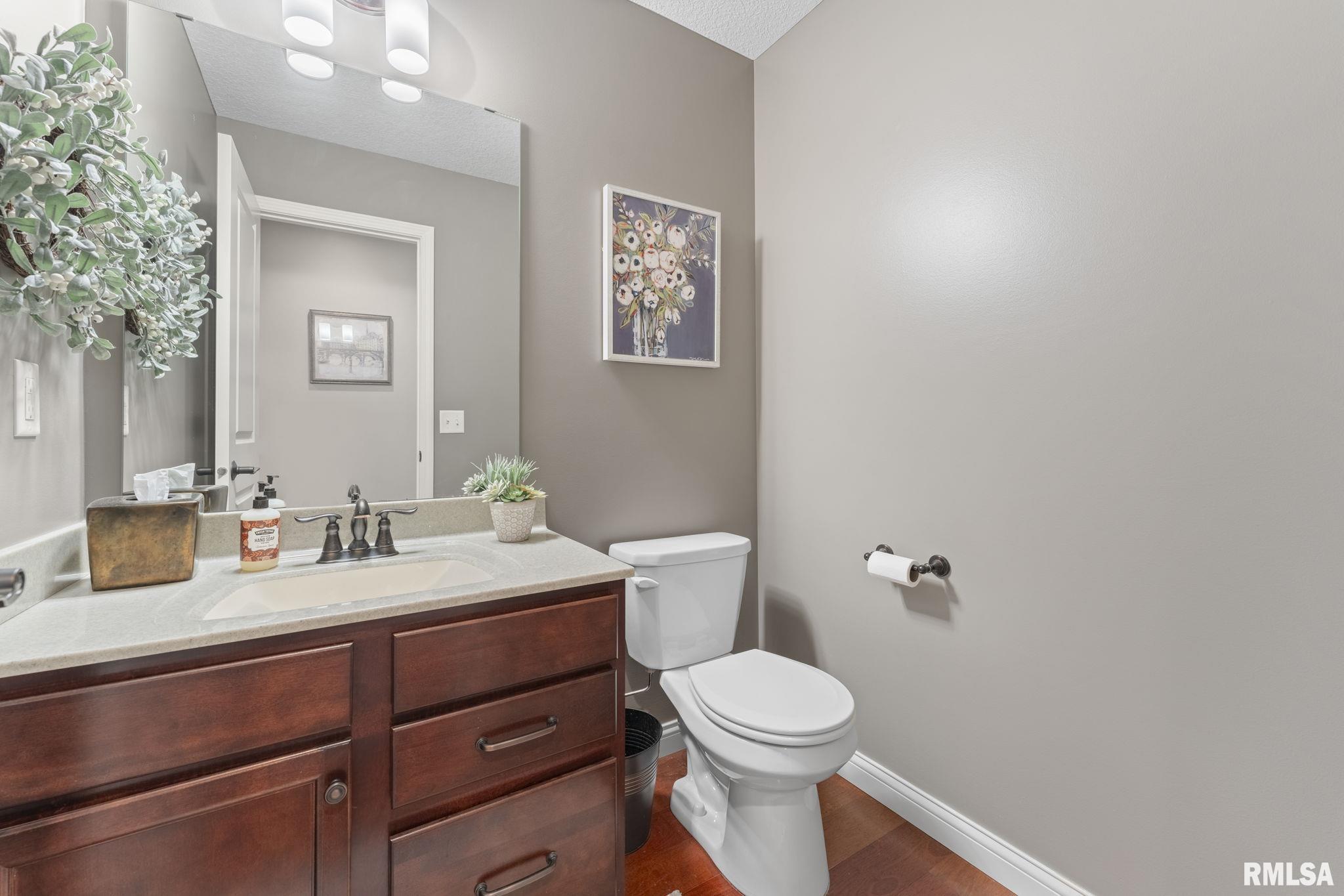 5814 Emily Road Bettendorf, IA 52722 - Photo 17 of 25 Gallery Image 17