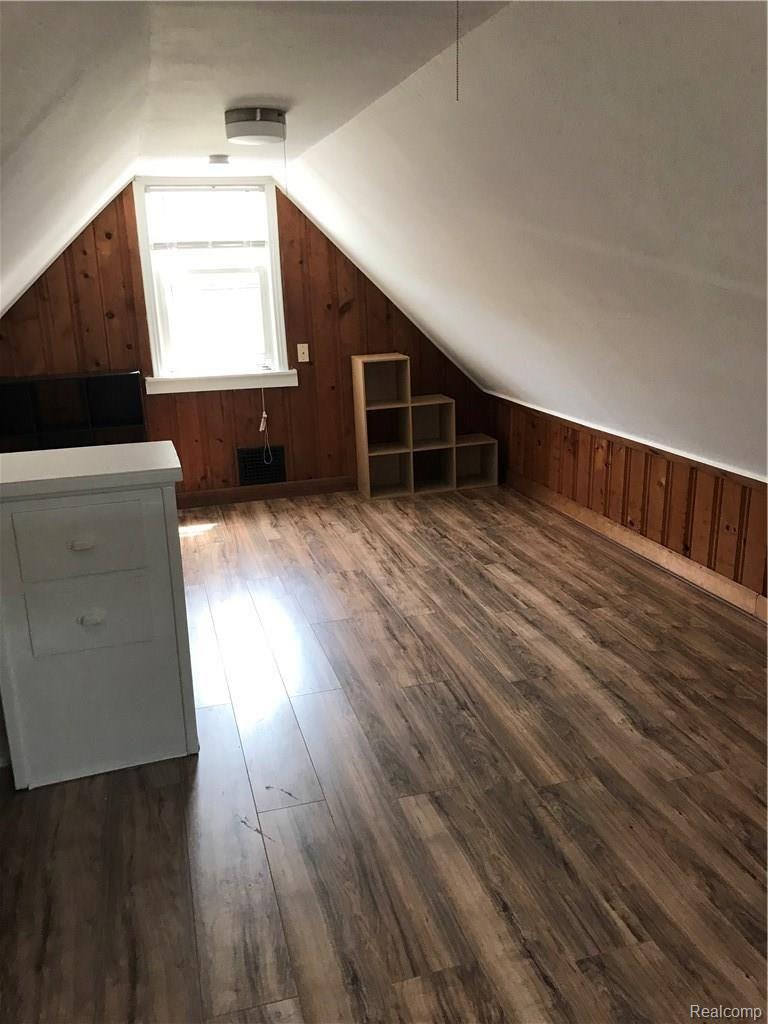 2016 Leitch Road Ferndale, MI 48220 - Photo 21 of 31 E363AD70-F6A5-4A3E-8B51-9DAAD3936A0F.jpeg