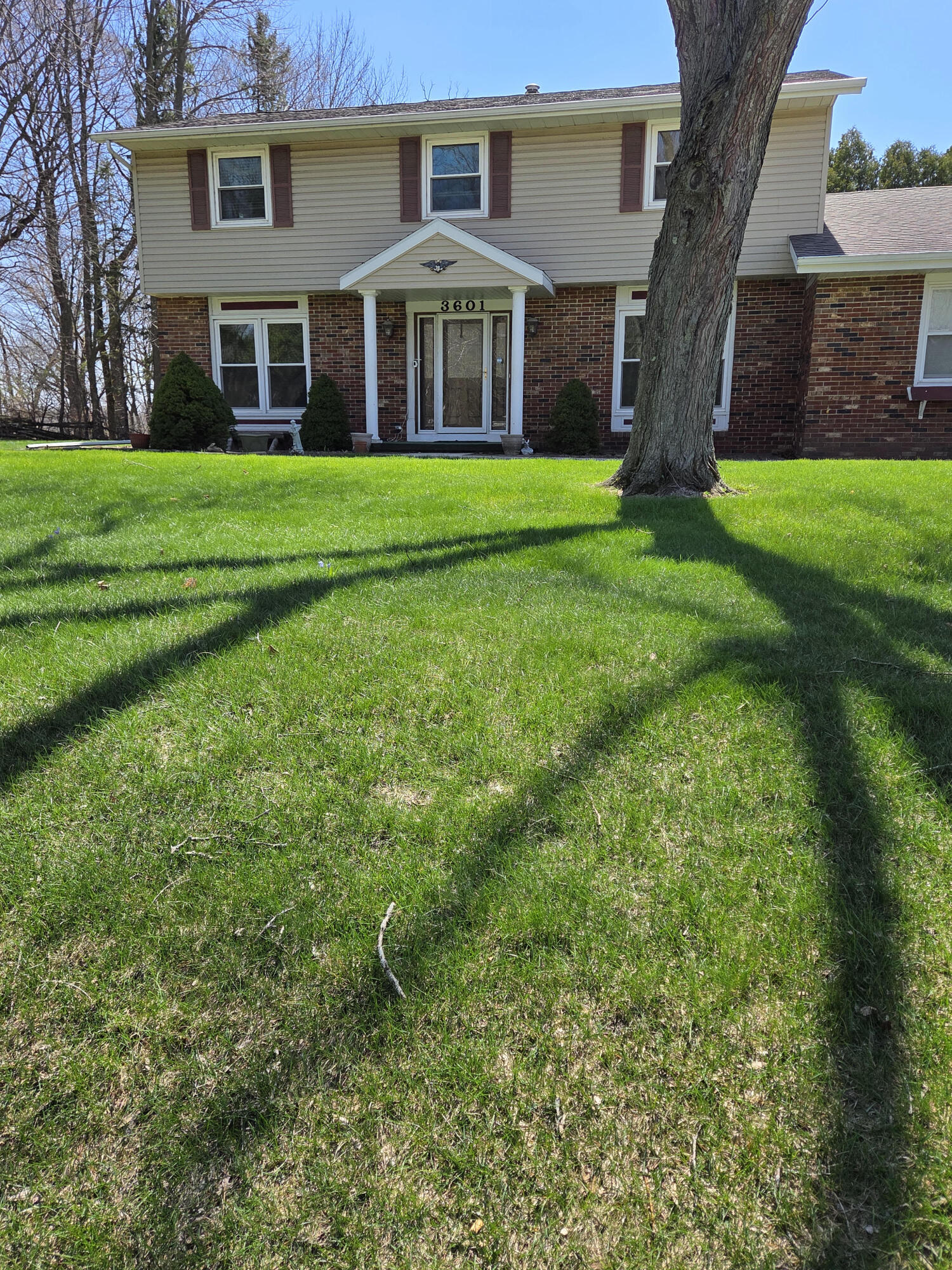 3601 Michigan Avenue Manitowoc, WI 54220 - Photo 1 of 23 1