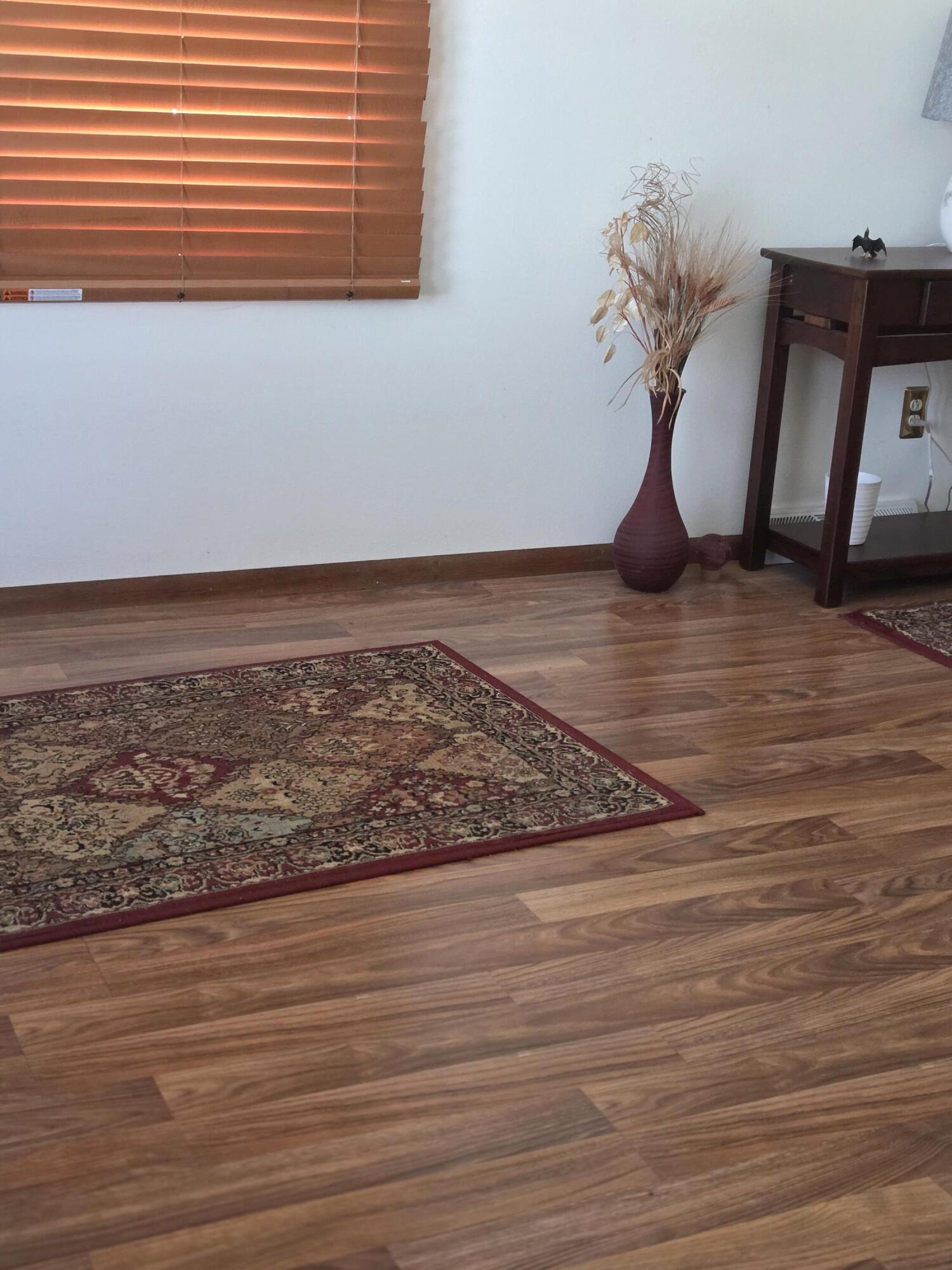 3601 Michigan Avenue Manitowoc, WI 54220 - Photo 13 of 23 13