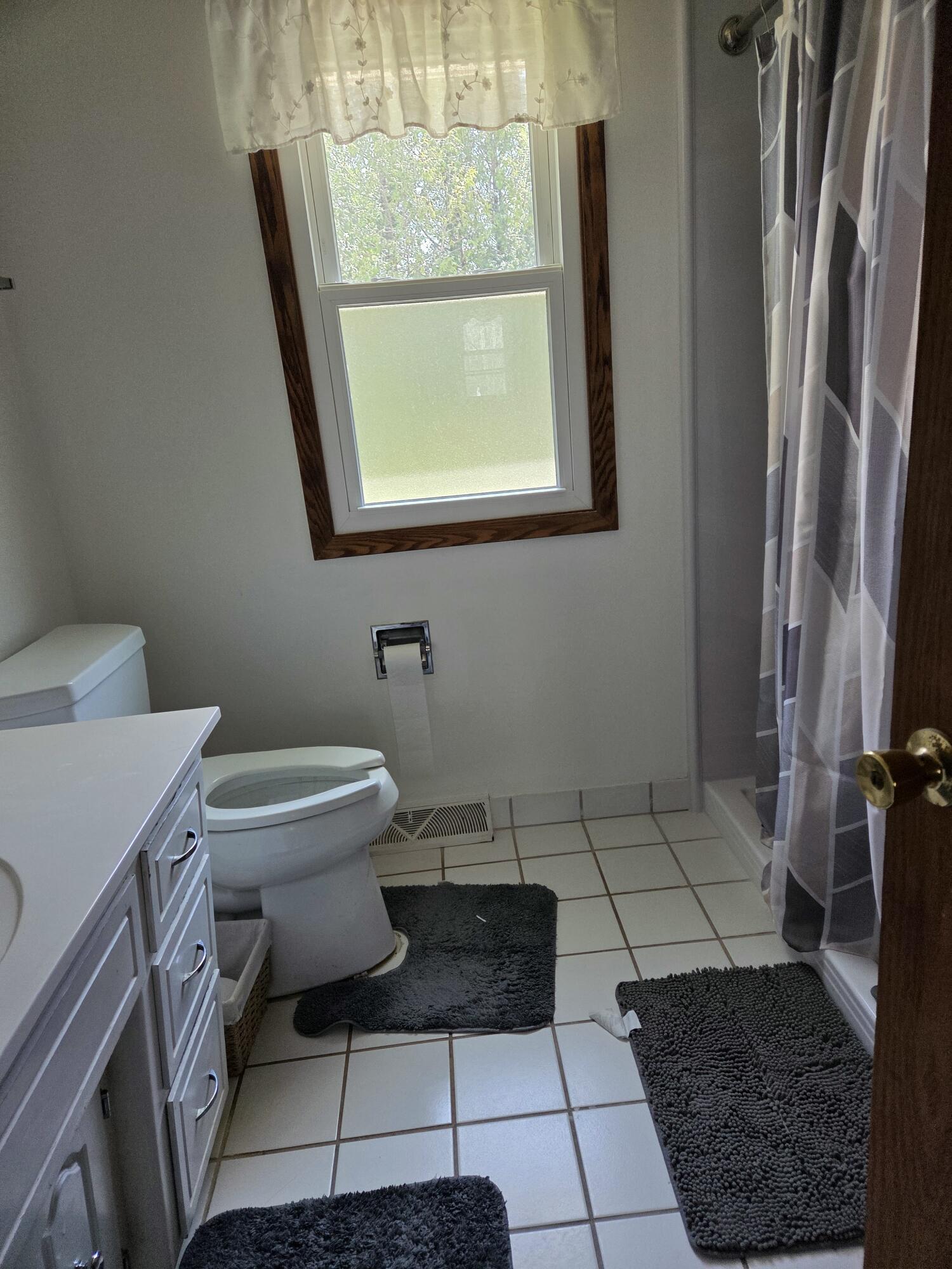 3601 Michigan Avenue Manitowoc, WI 54220 - Photo 20 of 23 20