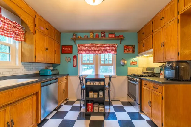 $295,000 | 507 Old Highway 61 North, Hinckley, MN 55037