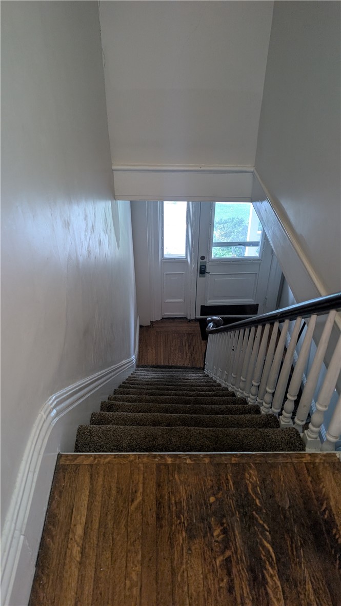 28 Vick Park B Rochester, NY 14607 - Photo 24 of 25 Stairway to Front Door