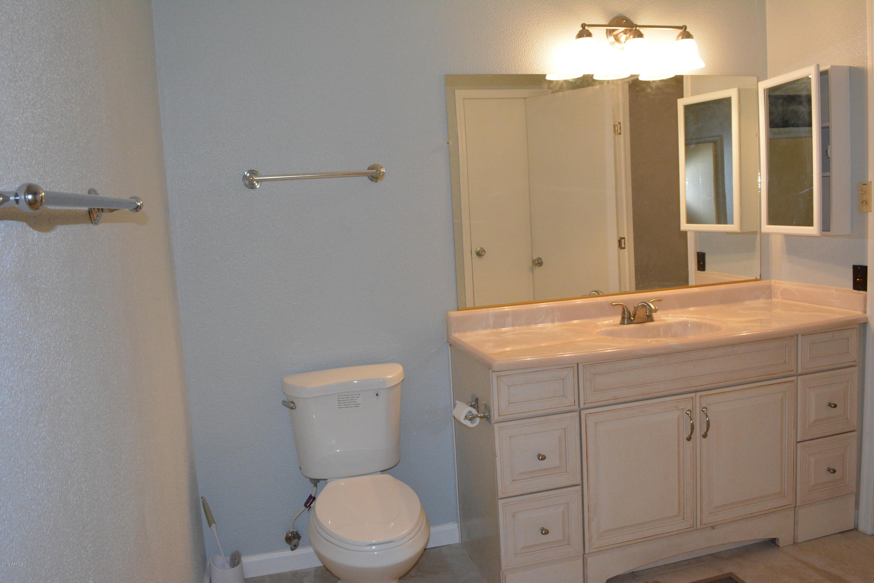 108 North Lakeshore Road Payson, AZ 85541 - Photo 12 of 17 Master Bath