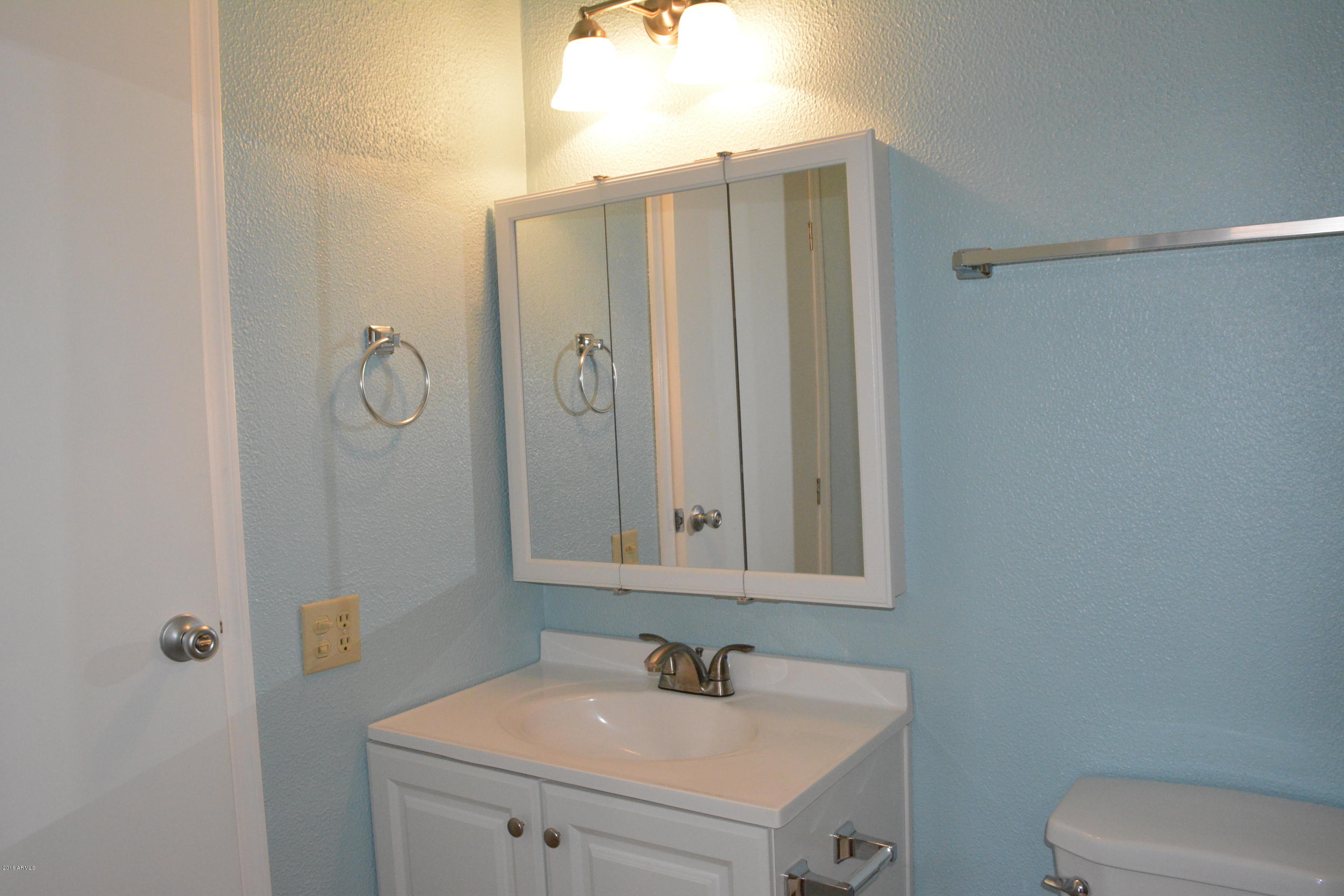 108 North Lakeshore Road Payson, AZ 85541 - Photo 14 of 17 Main Bath
