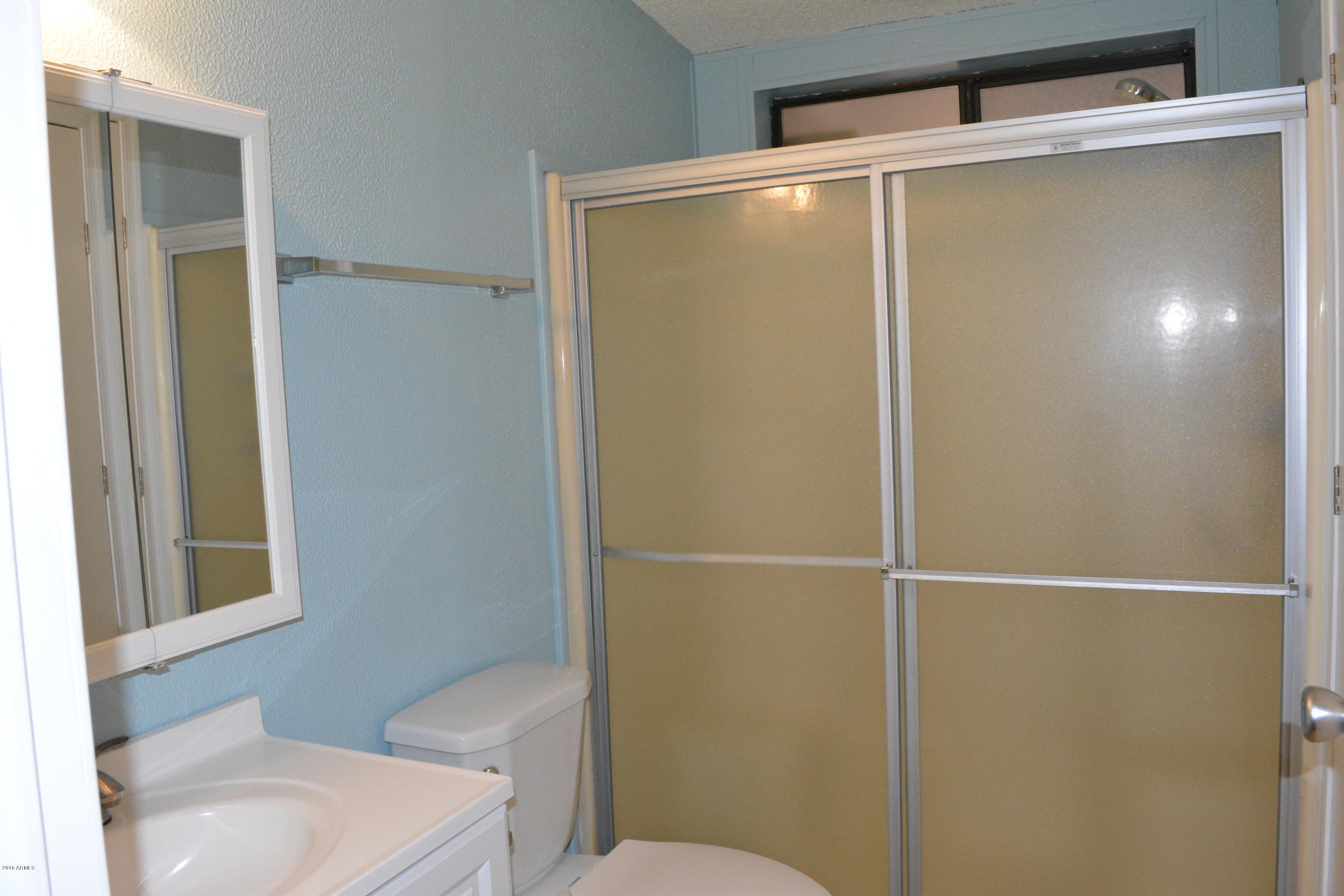 108 North Lakeshore Road Payson, AZ 85541 - Photo 15 of 17 Main Bath