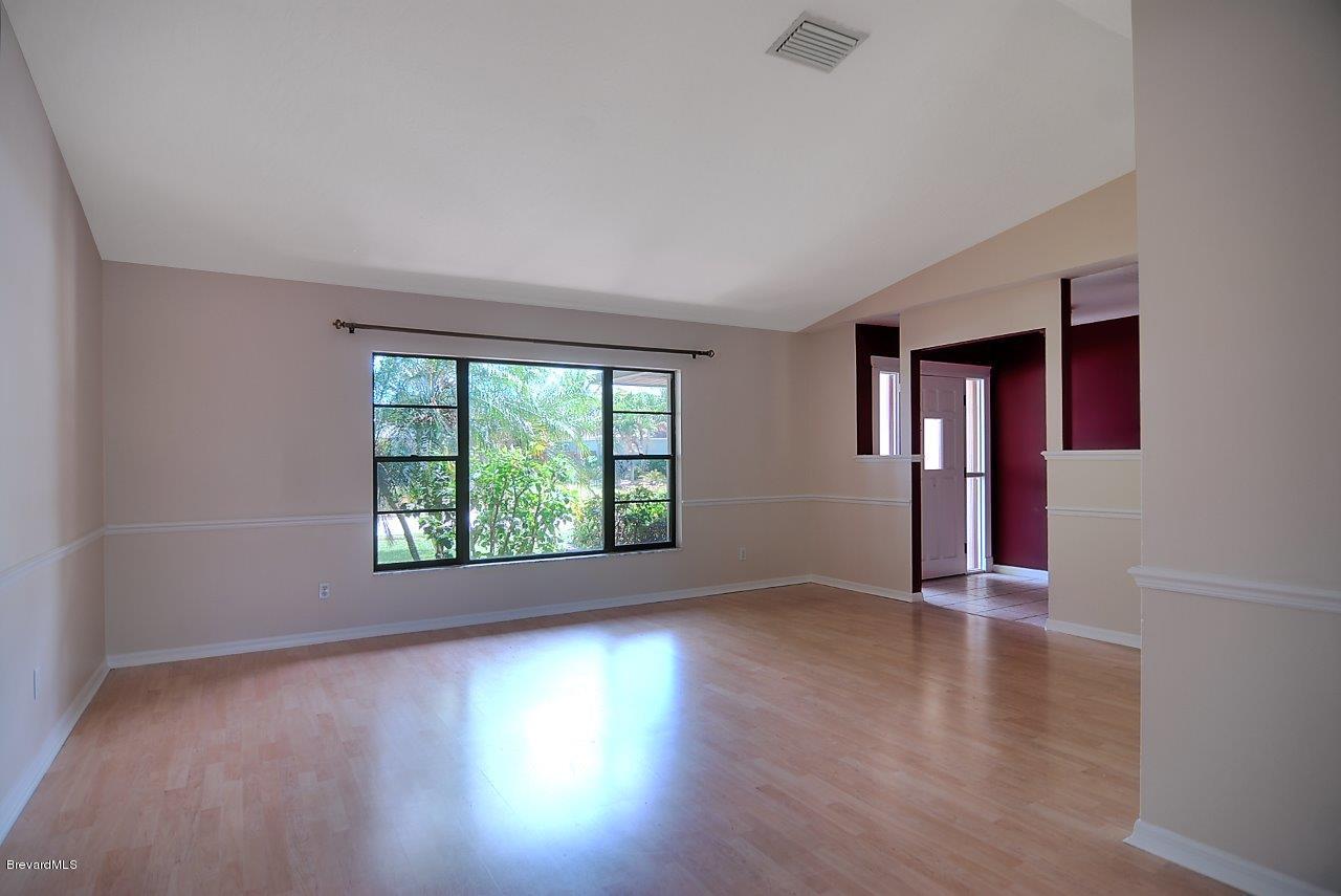 450 Coach Road Satellite Beach, FL 32937 - Photo 3 of 13 Living Room