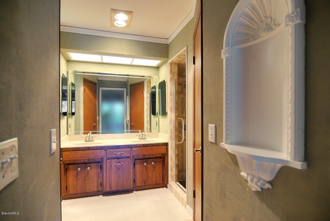 450 Coach Road Satellite Beach, FL 32937 - Photo 9 of 13 Master Bath