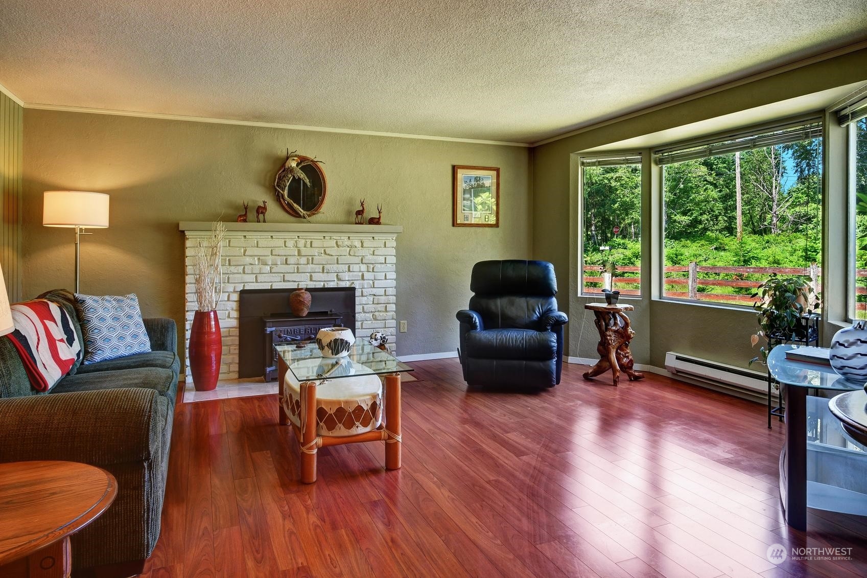 21 North Machias Road Snohomish, WA 98290 - Photo 7 of 21 a living room with furniture and a fireplace