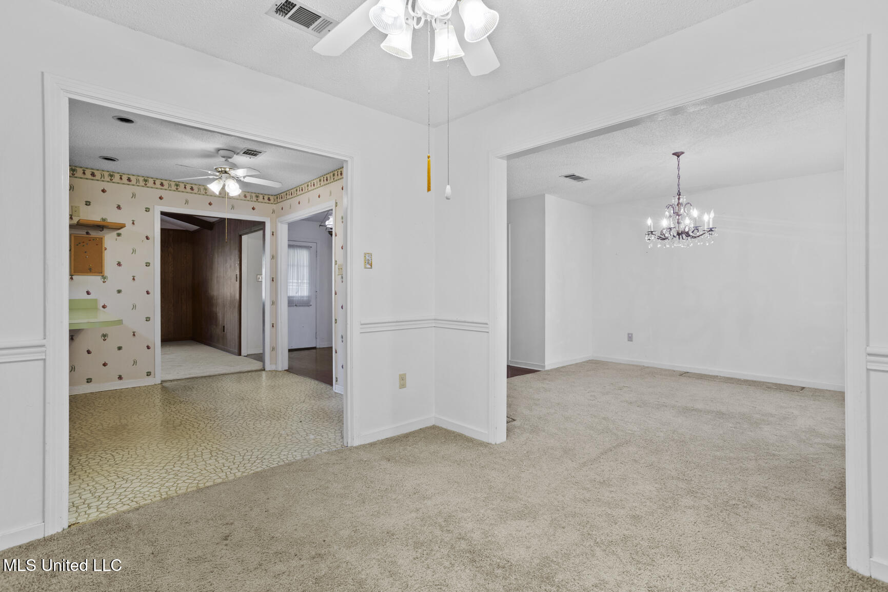 1054 Westbury Square Jackson, MS 39212 - Photo 13 of 21 1000052739