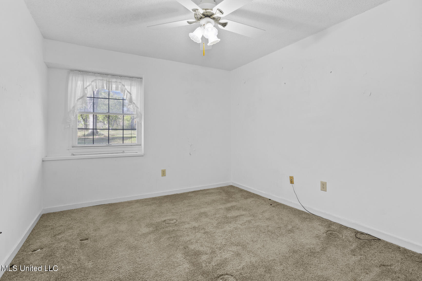 1054 Westbury Square Jackson, MS 39212 - Photo 17 of 21 1000052743