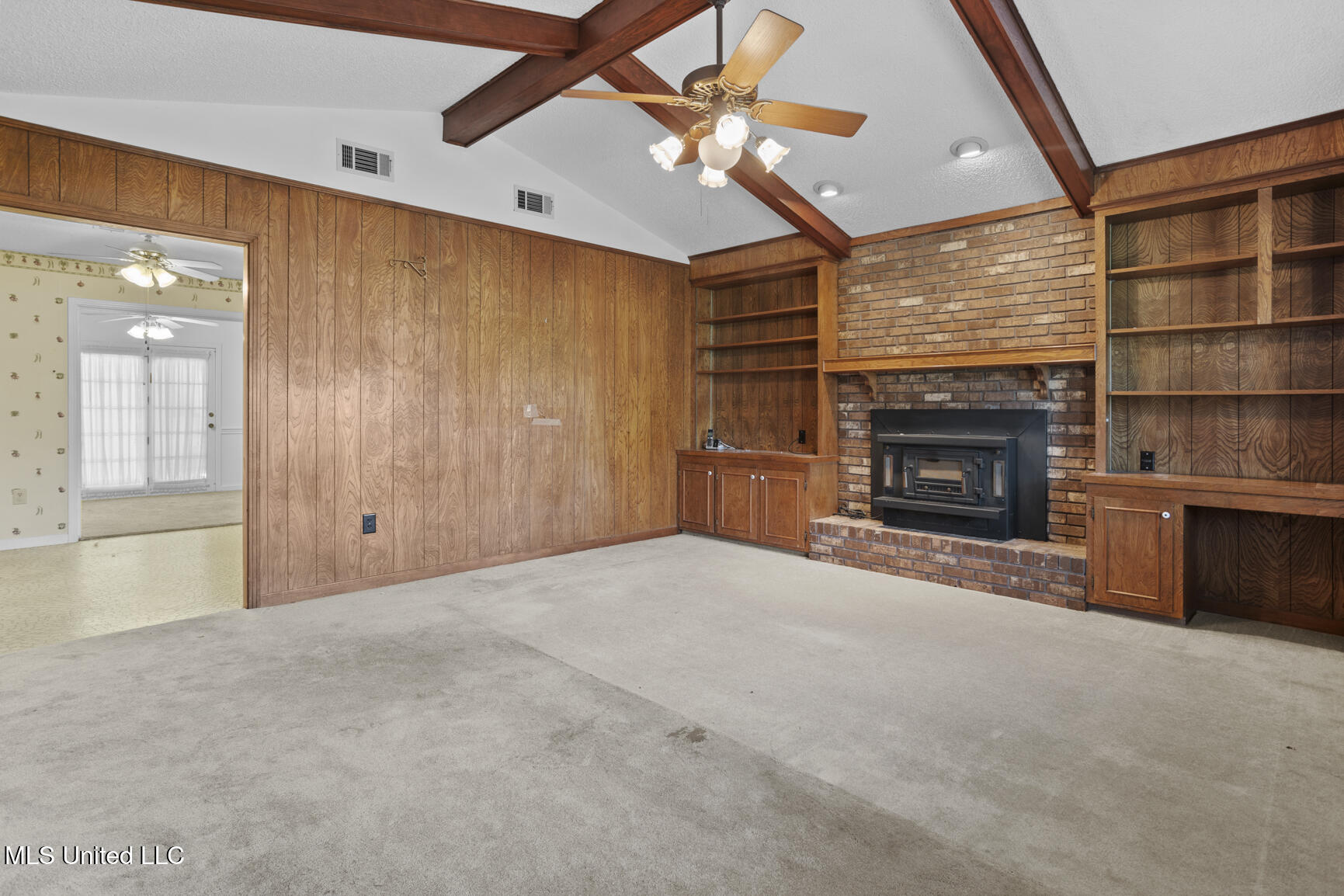 1054 Westbury Square Jackson, MS 39212 - Photo 7 of 21 1000052732