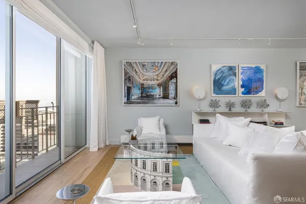 $1,650,000 | 1080 Chestnut Street, Unit 3B, San Francisco, CA 94109