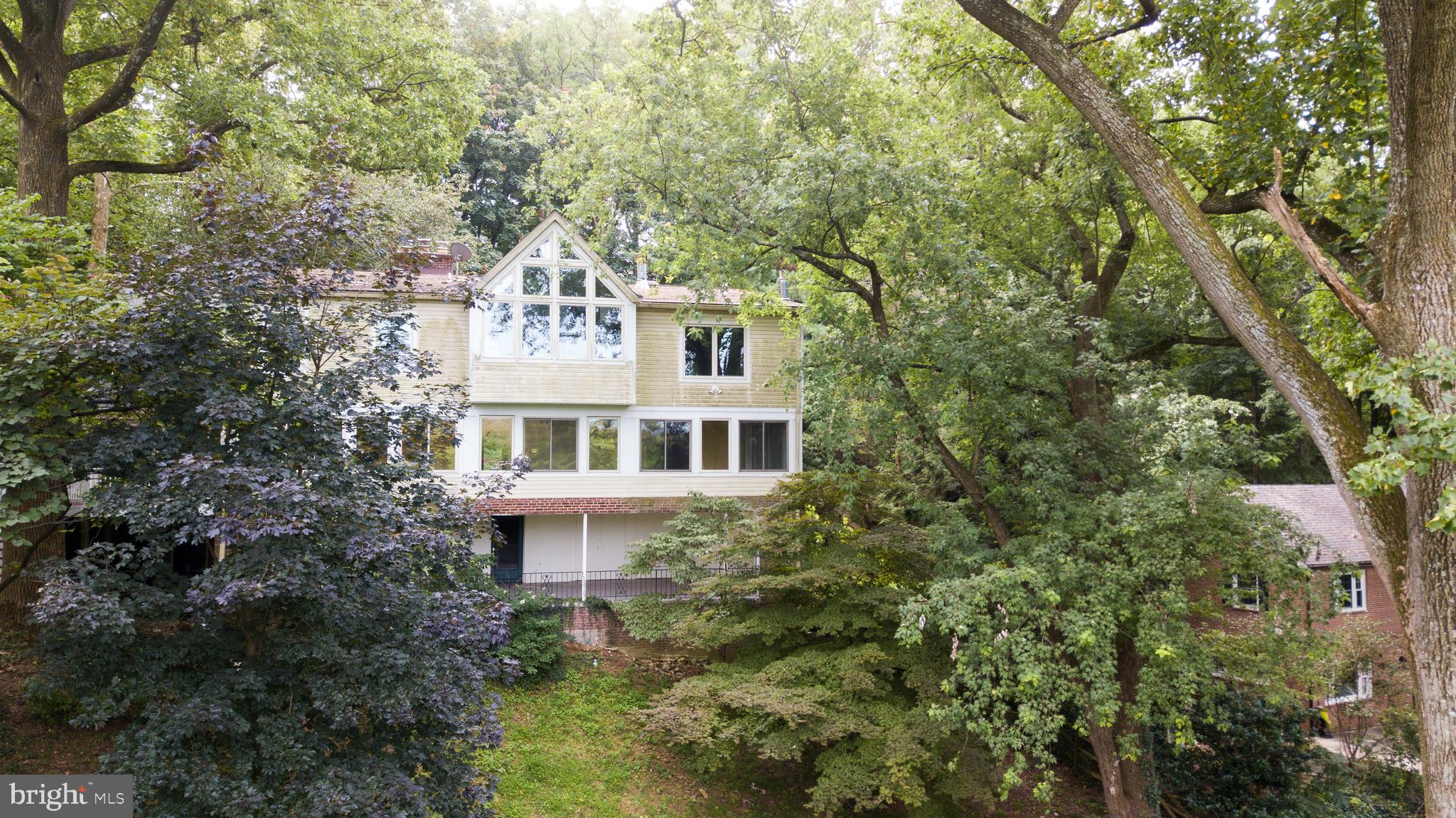 1104 Bellemore Road Baltimore, MD 21210 - Photo 3 of 30