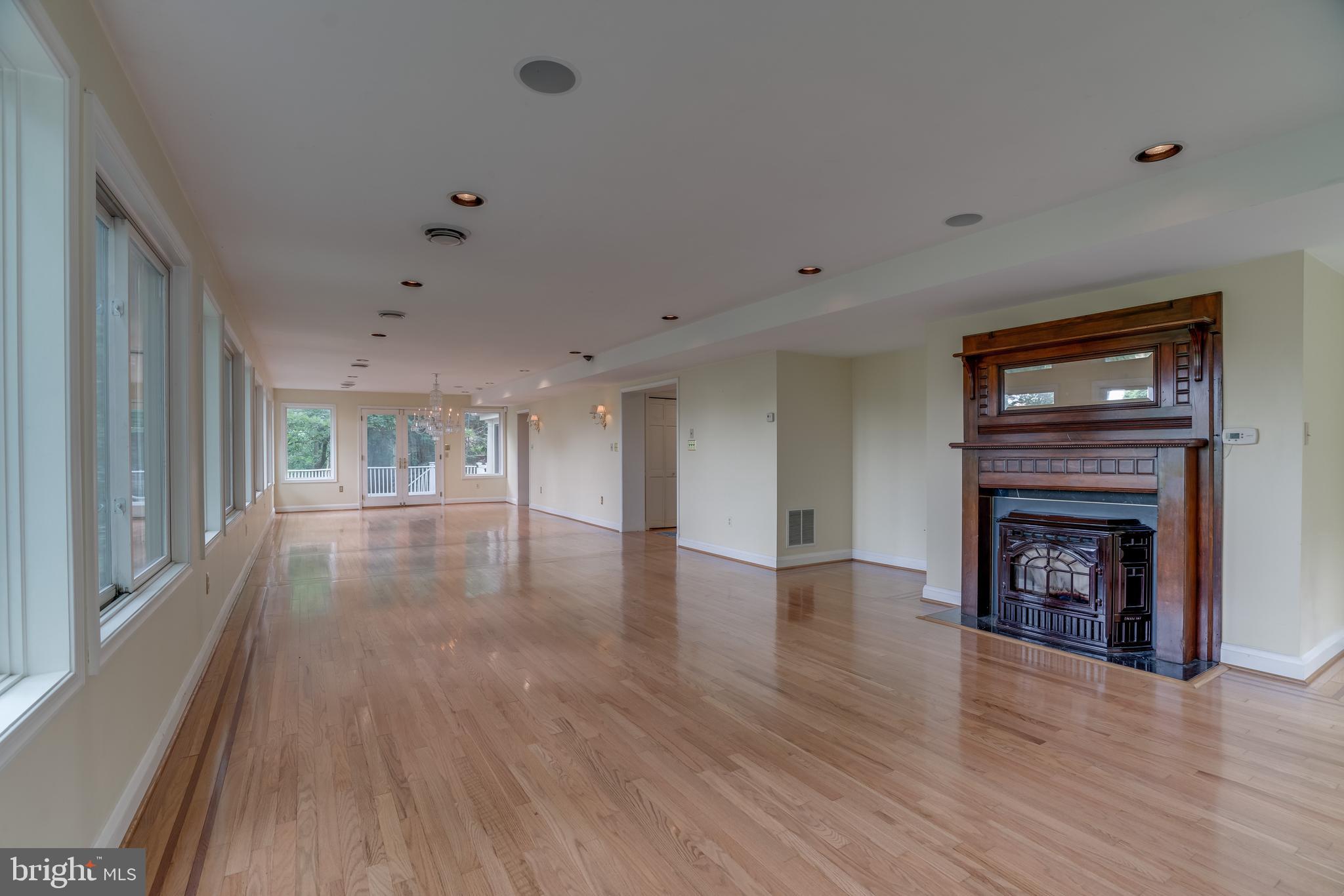 1104 Bellemore Road Baltimore, MD 21210 - Photo 6 of 30