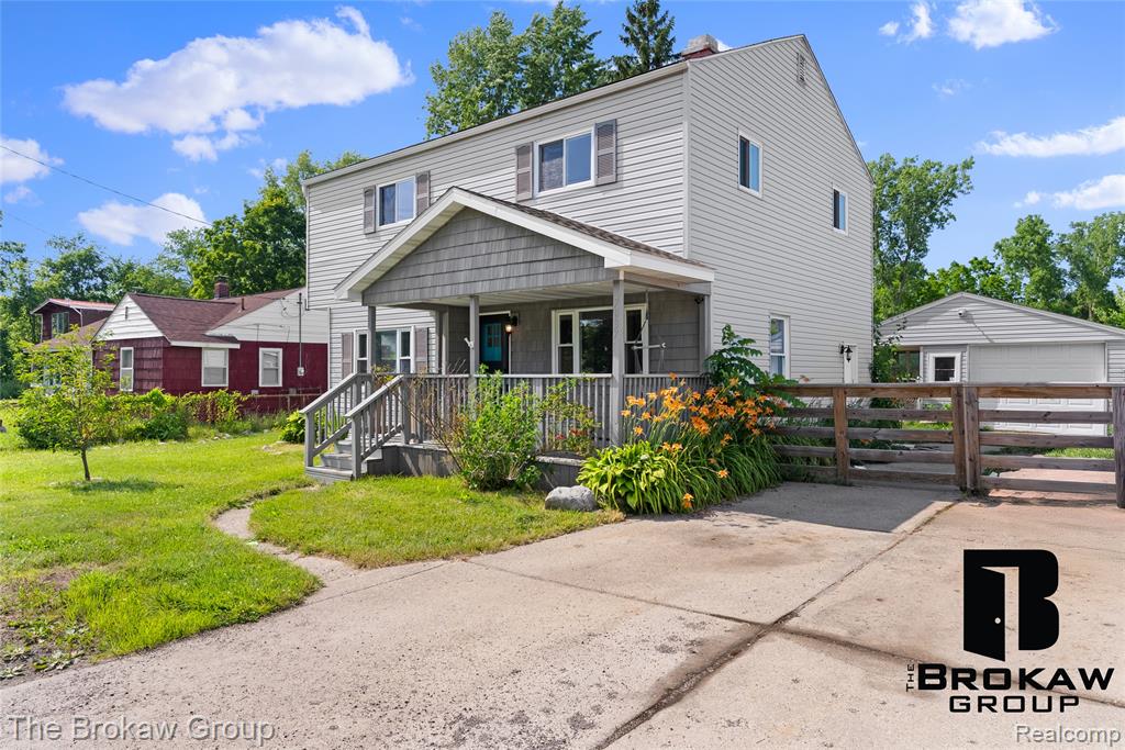 7087 Lapeer Road Davison, MI 48423 - Photo 1 of 37