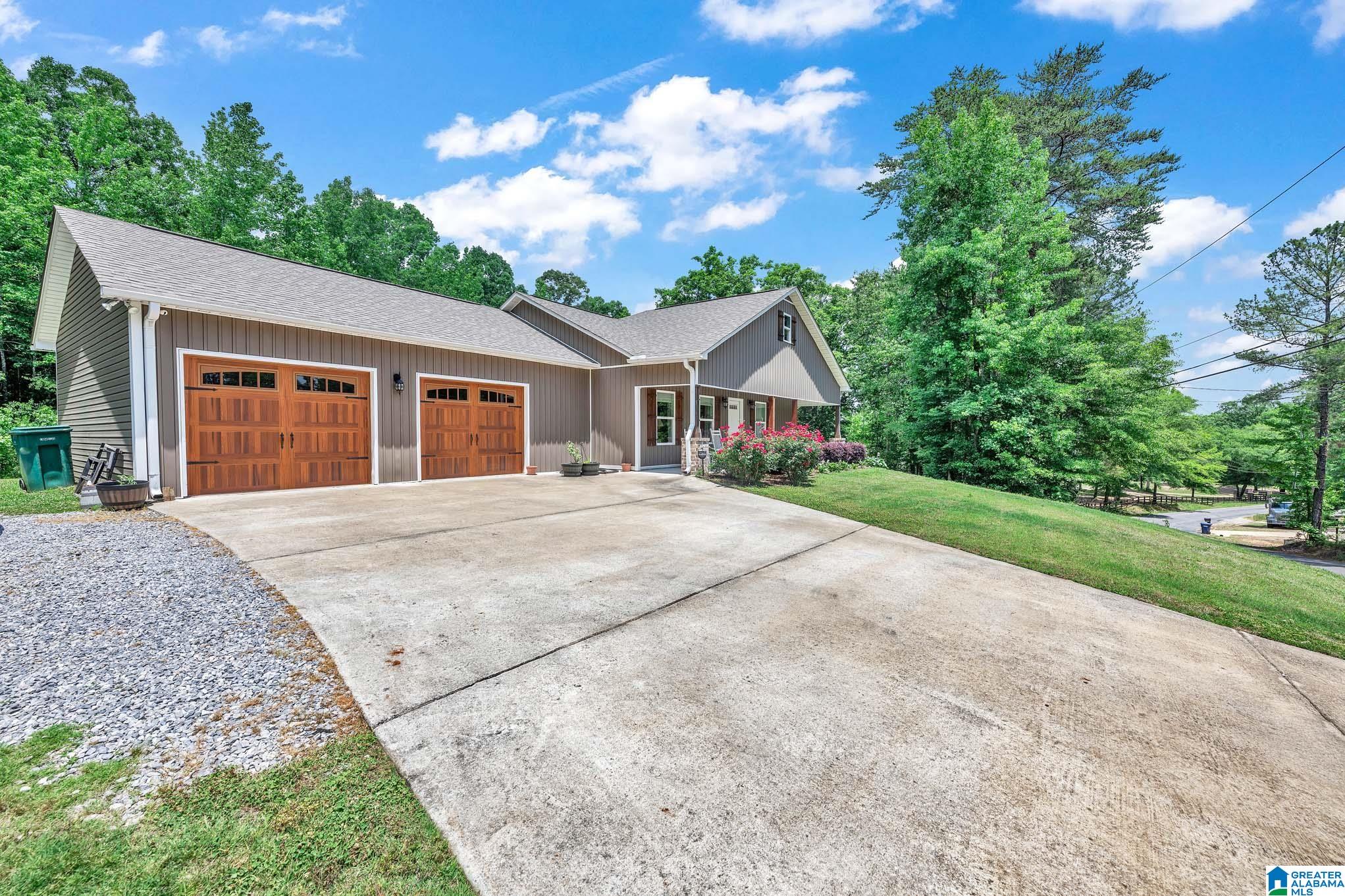 2547 Summit Park Road Odenville, AL 35120 - Photo 3 of 29 Gallery Image 3