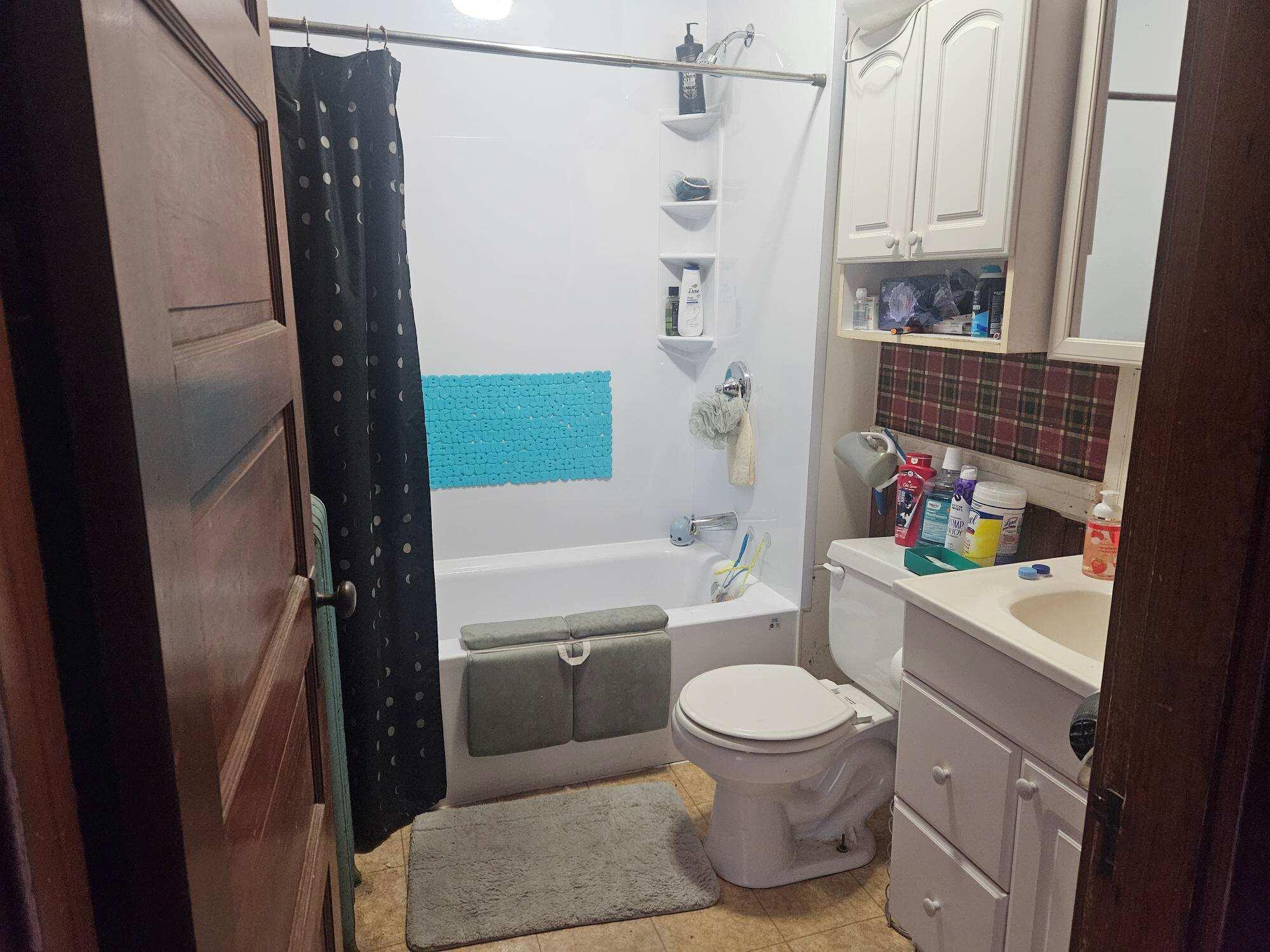 312 Alfred Street Biddeford, ME 04005 - Photo 28 of 48 20260416_110404