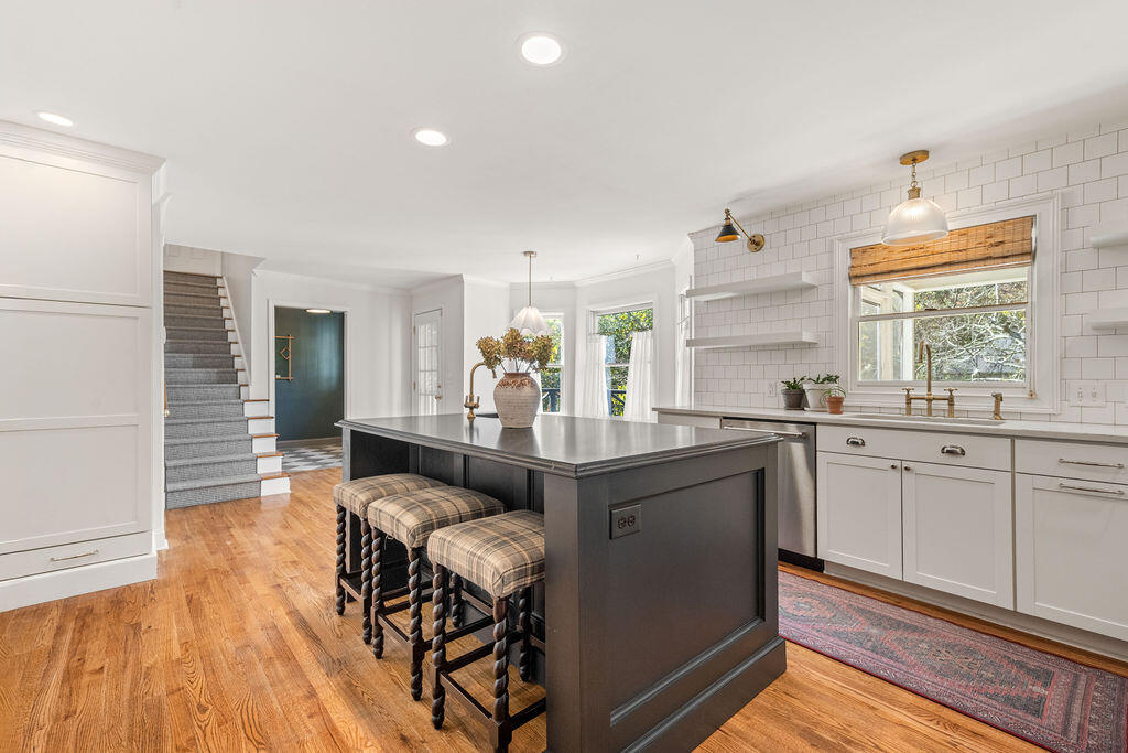 9420 Mountain Shadows Drive Chattanooga, TN 37421 - Photo 6 of 70 9420MountainShadows-6 (1)