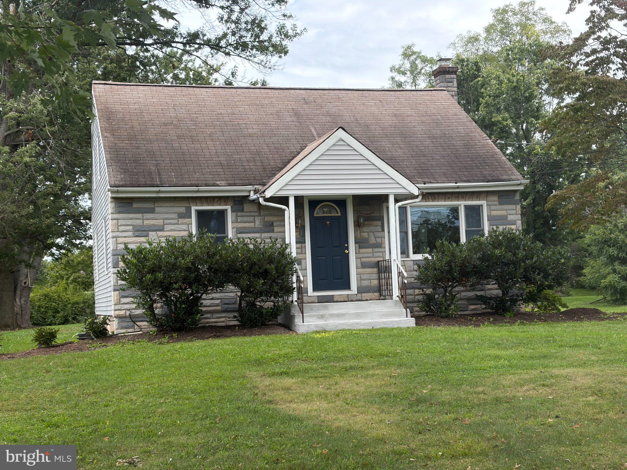 1538 Green Lane Road, Unit A Lansdale, PA 19446 - Photo 3 of 17 Gallery Image 3