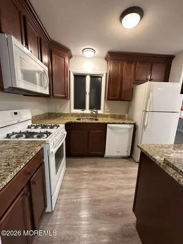 $3,400 | 24 Cedar Hill Lane, Toms River, NJ 08755