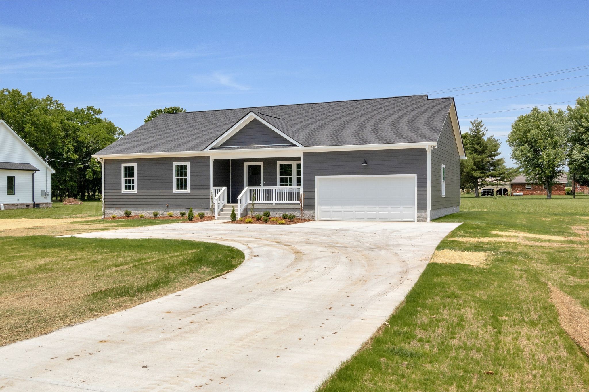 1435 Unionville Deason Road Unionville, TN 37180 - Photo 2 of 33 a front view of a house with swimming pool