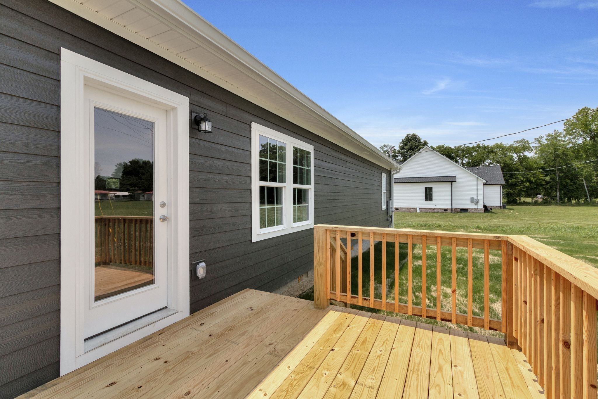 1435 Unionville Deason Road Unionville, TN 37180 - Photo 28 of 33 a view of a house with a deck
