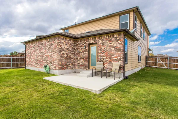 $2,300 | 201 Tordesillas Drive, Georgetown, TX 78626