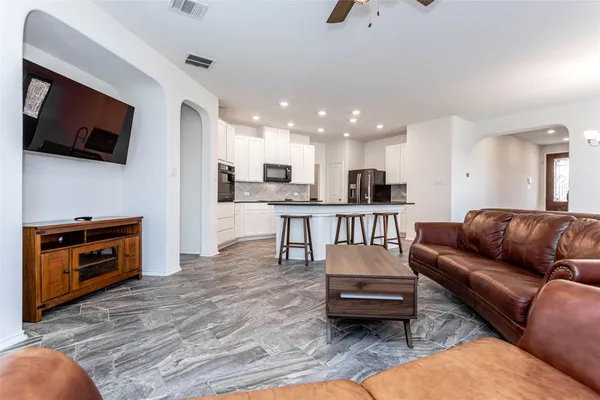 $2,300 | 201 Tordesillas Drive, Georgetown, TX 78626