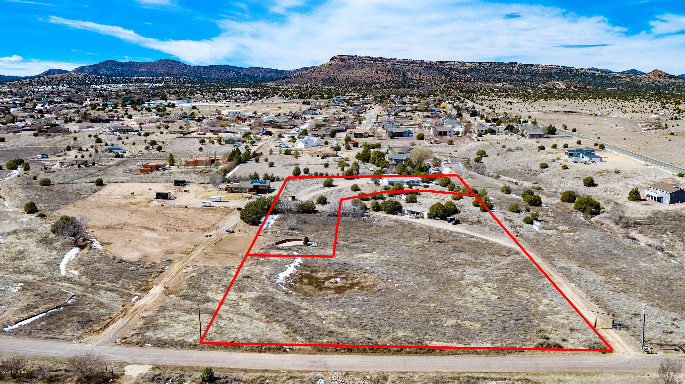 3880-3884 North Reed Road Chino Valley, AZ 86323 - Photo 3 of 30 a view of parking area