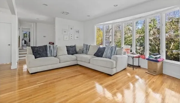$6,500 | 608 Beacon Street, Newton, MA 02459