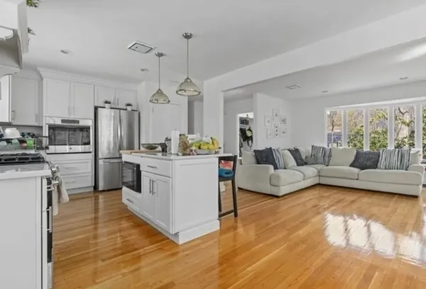 $6,500 | 608 Beacon Street, Newton, MA 02459