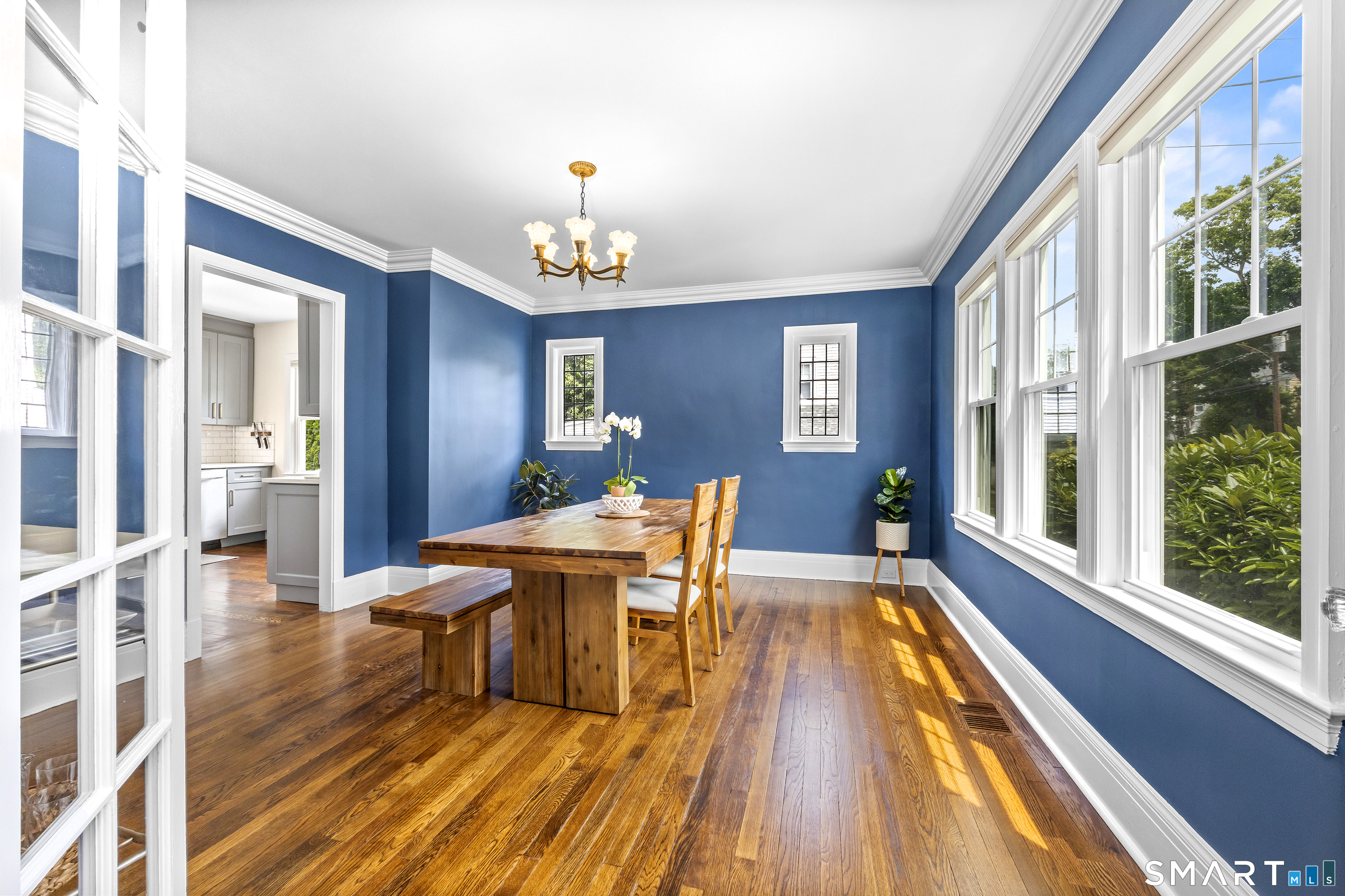 180 Rockland Road Fairfield, CT 06825 - Photo 13 of 36