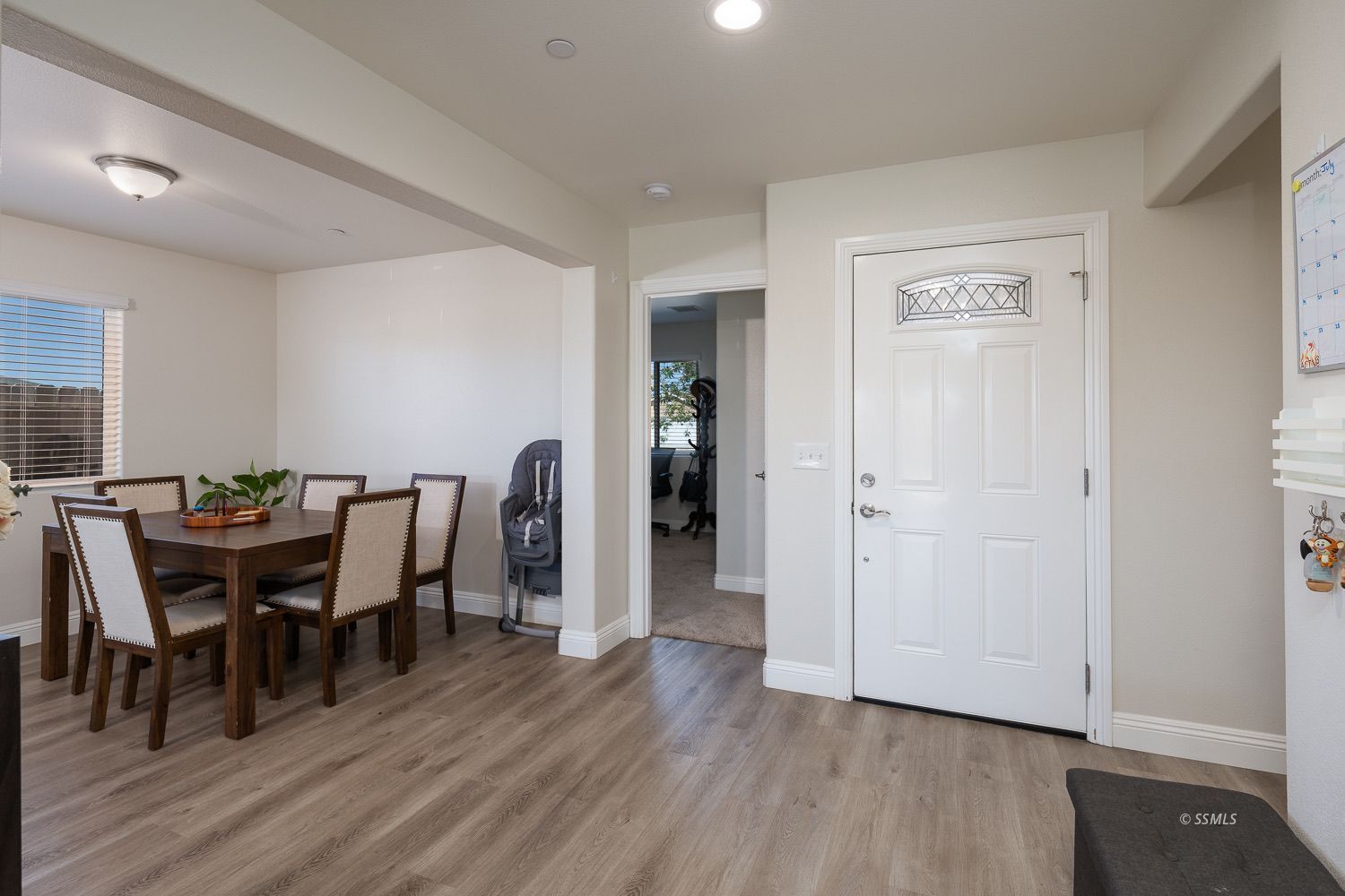 1117 Porter Street Ridgecrest, CA 93555 - Photo 4 of 36