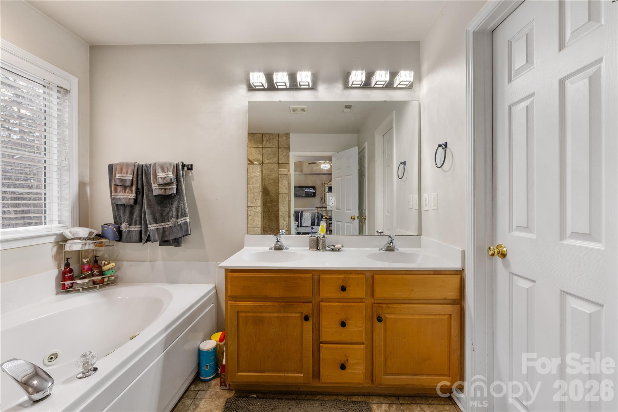 10944 Hellebore Road Charlotte, NC 28213 - Photo 22 of 38 Gallery Image 22