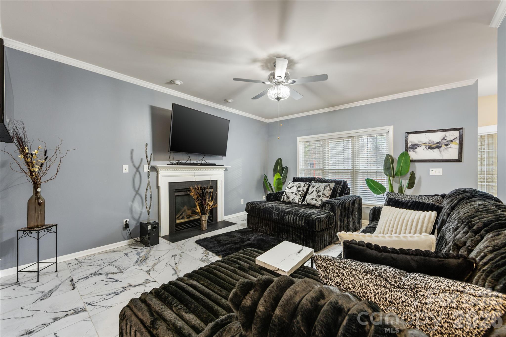 10944 Hellebore Road Charlotte, NC 28213 - Photo 10 of 38 Gallery Image 10
