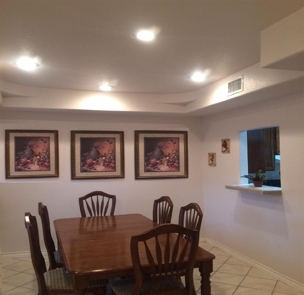 1000 Ranchway Drive, Unit 22 Laredo, TX 78045 - Photo 2 of 9 Gallery Image 2
