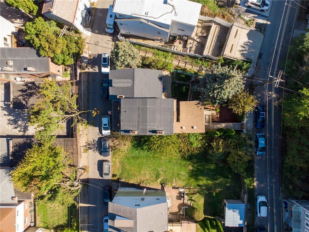 28 Gregory Street Pittsburgh, PA 15203 - Photo 43 of 44 an aerial view of multiple houses with yard