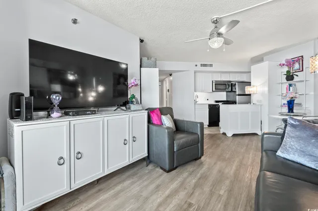 $214,000 | 5523 North Ocean Boulevard, Unit 903, Myrtle Beach, SC 29577