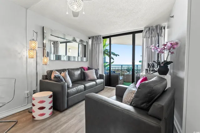 $214,000 | 5523 North Ocean Boulevard, Unit 903, Myrtle Beach, SC 29577