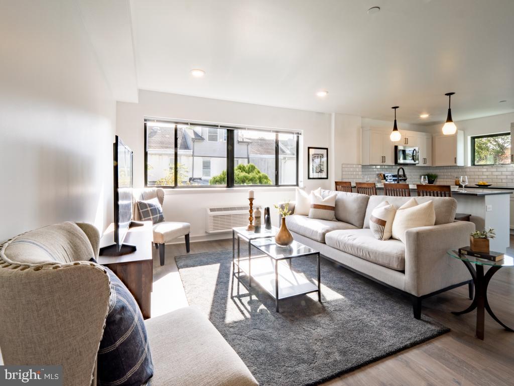 6808 Ridge Avenue, Unit 211 Philadelphia, PA 19128 - Photo 3 of 10