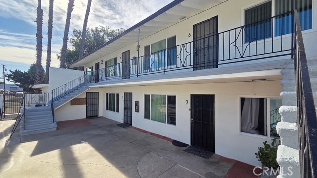 1807 West Sumac Lane, Unit 2 Anaheim, CA 92804 - Photo 3 of 14