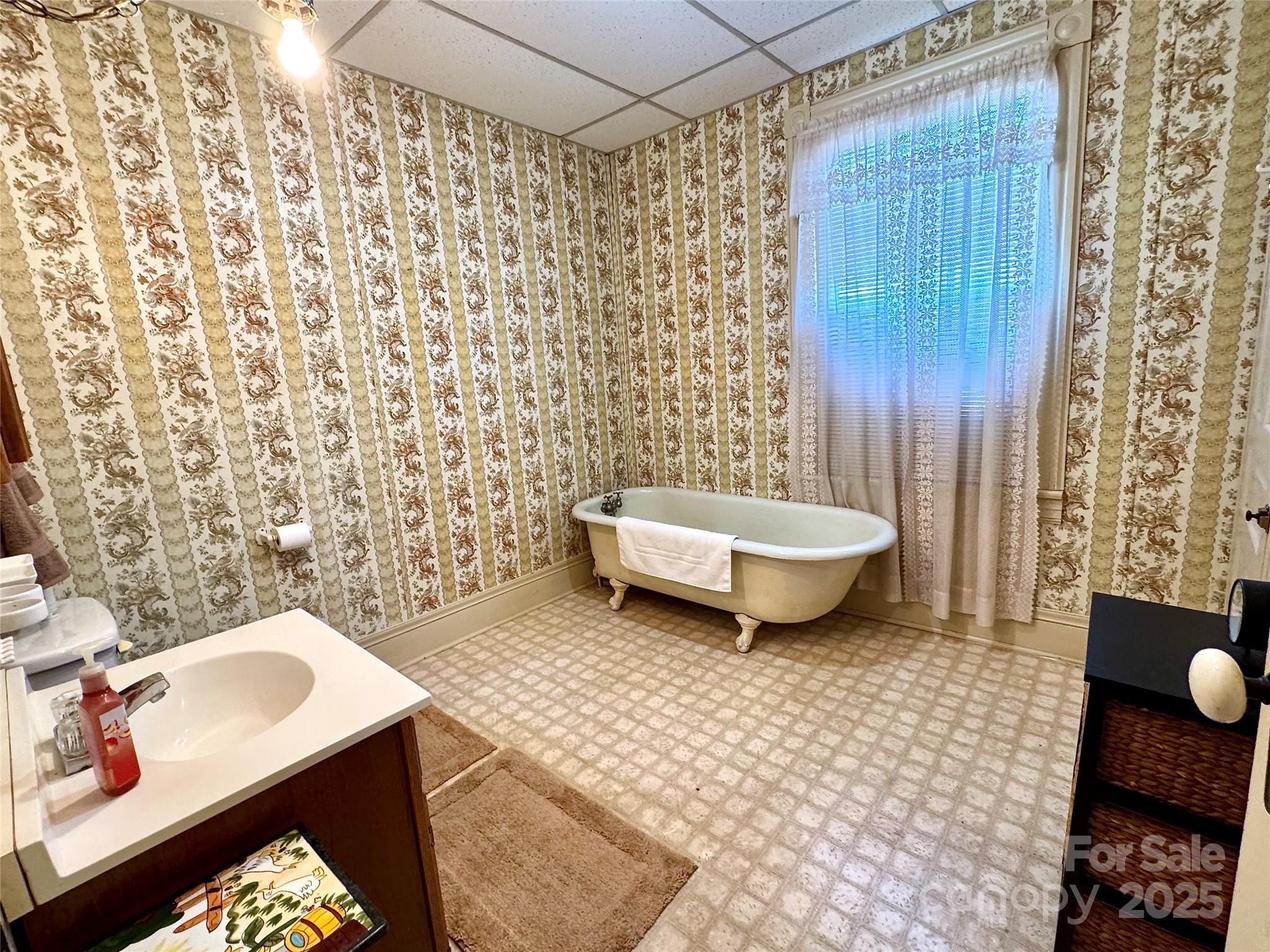 4689 Lakeview Acres Road Valdese, NC 28690 - Photo 25 of 36